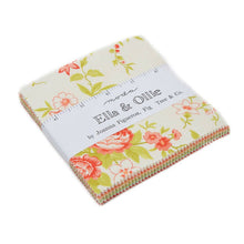 Load image into Gallery viewer, ELLA & OLLIE by Fig Tree for Moda - Floral Text Red - #20304-21 - One Half Yard - Shortcake Quilt Kit -- Christmas Figs