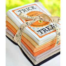 Load image into Gallery viewer, PATTERN: Harvest Pumpkin Truck - Fig Tree Quilts - FTQ1541 - Trick or Treat Wool Bundle - Pick-UpTruck-Pumkins - Halloween - Wall Hanging