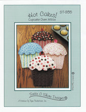 Load image into Gallery viewer, Pattern:  Allie Cats  - ST-1511 - Pot Holders or Mug Mats - Cat Lovers
