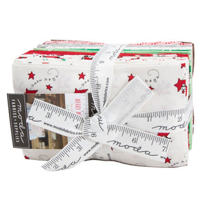 MERRY MERRY SNOW Days - Layer Cake - 2940 - Bunny Hill Designs for Moda - Christmas - Holiday - Red - Green - Christmas Kit - Starstruck -