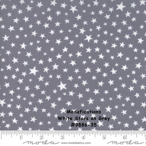 MODAFICATIONS - #9886-45 - Grey Stars on White by Howard Marcus for Moda - Modern - Grey - White - Stars - Modern- Great for Mask Making