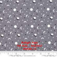 Load image into Gallery viewer, NOTION:  Creative Grids Face Mask Template - 3 Sizes - Easy - Masks
